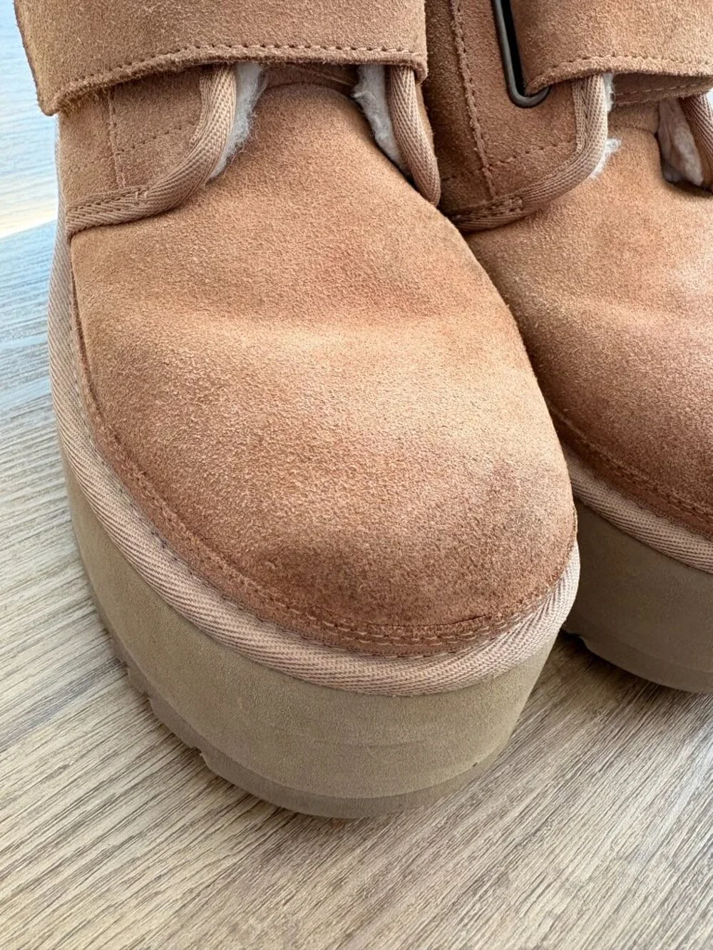UGG ugg™ neumel